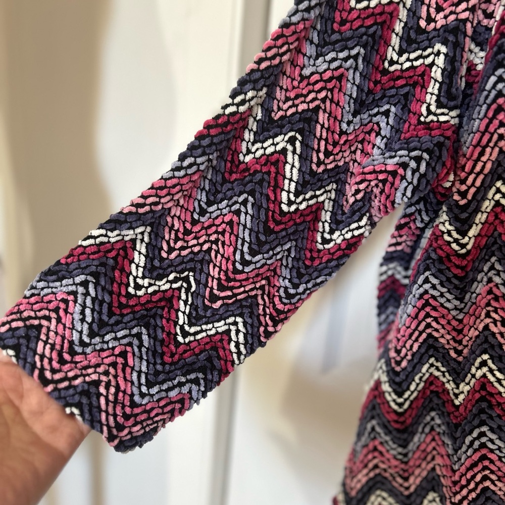 Alfred Dunner Zigzag Multicolor Pattern Blouse To… - image 6